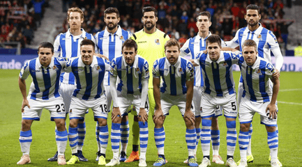 钻石联赛首回合对决在即！巴塞罗那演练定位球，莱比锡密集防守应对(巴塞罗那比赛视频回放)